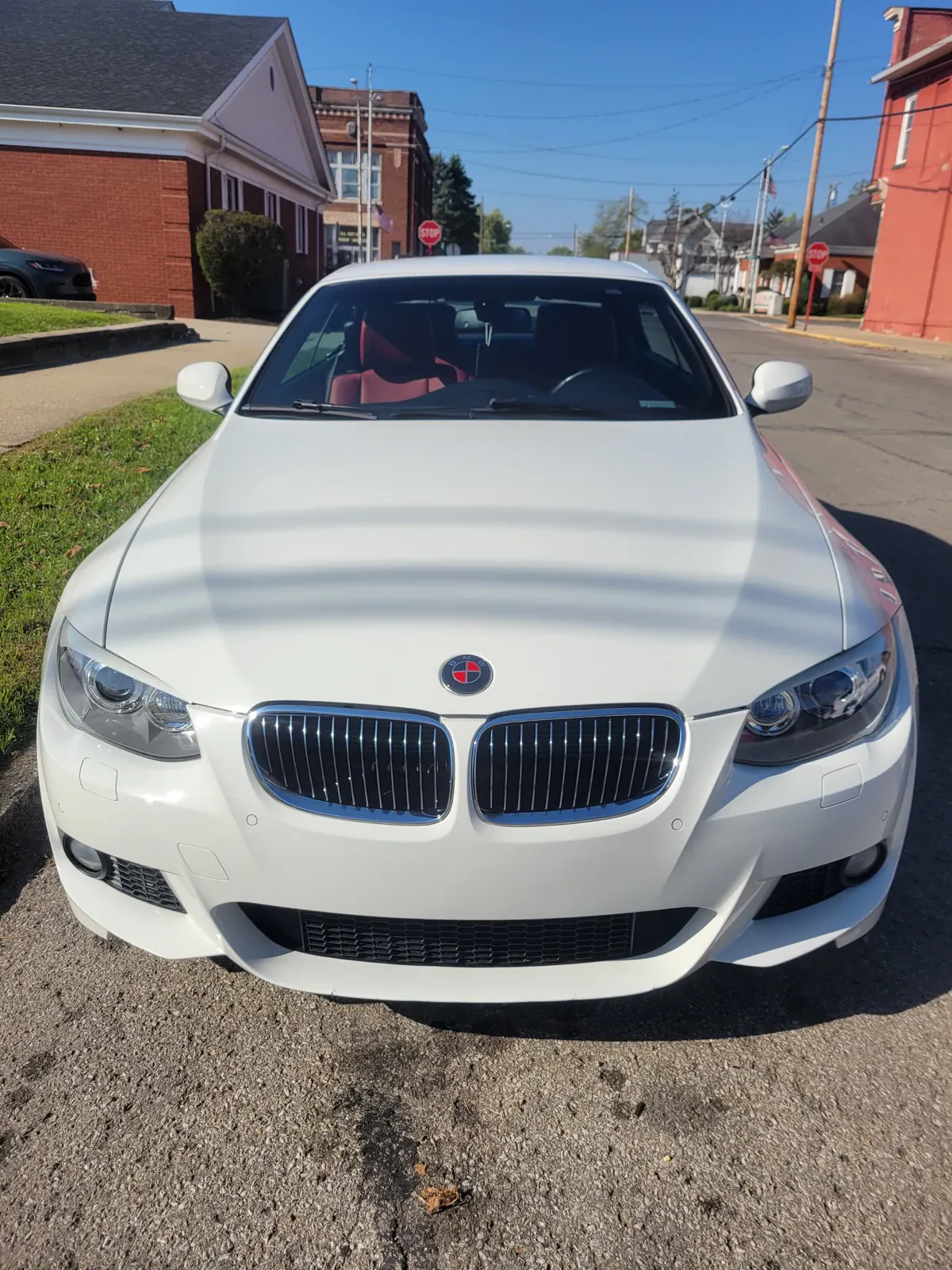 Finished white performance vehicle front end